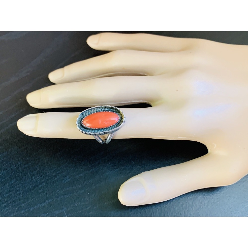 Vintage Navajo Sterling Silver Red Coral Ring Size 6.5